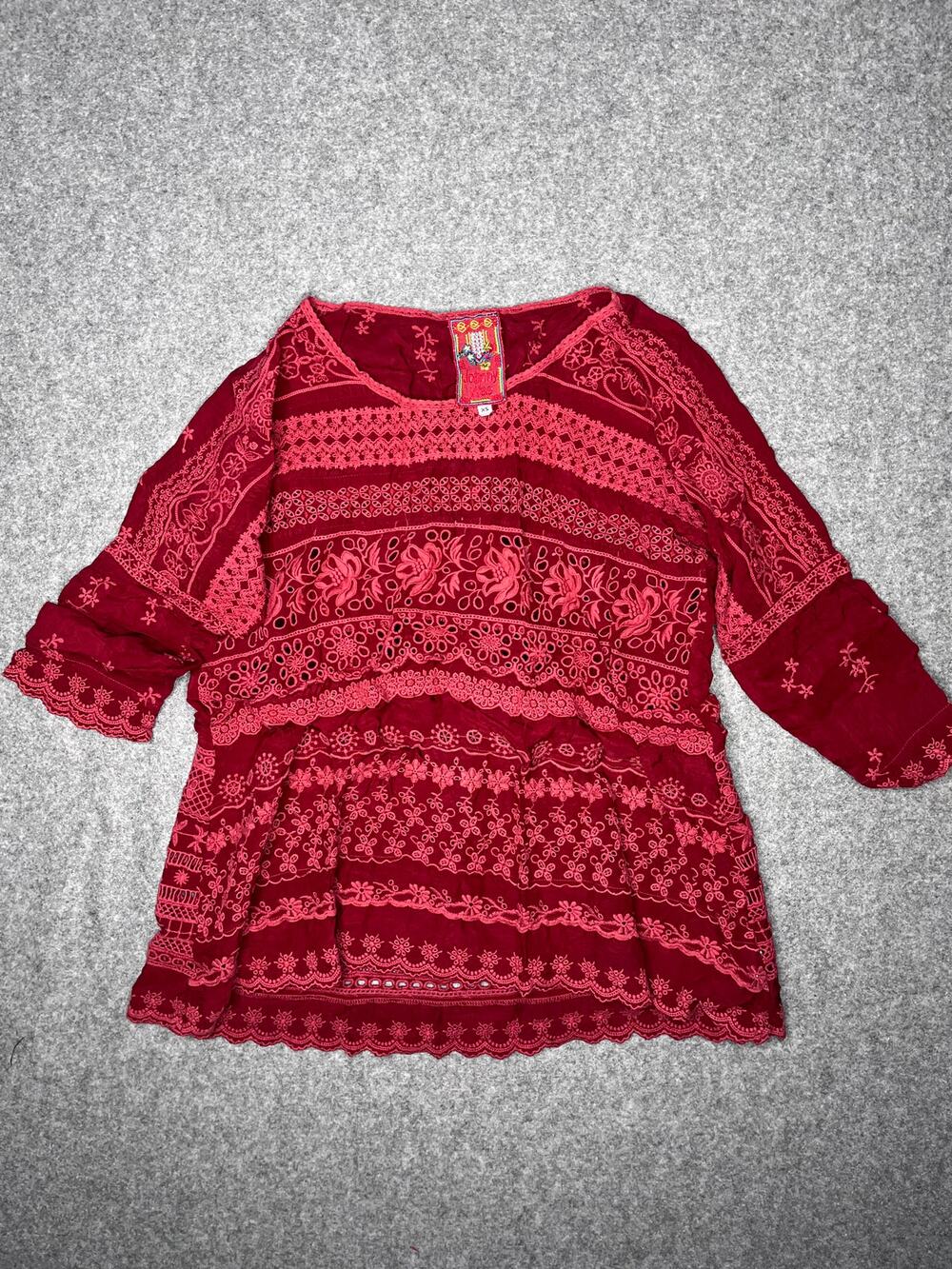 Johnny Was Red Floral Embroidered Eyelet Tunic Blouse Cupra Rayon XS